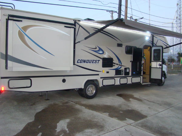 2020 32’ class c rv for rent