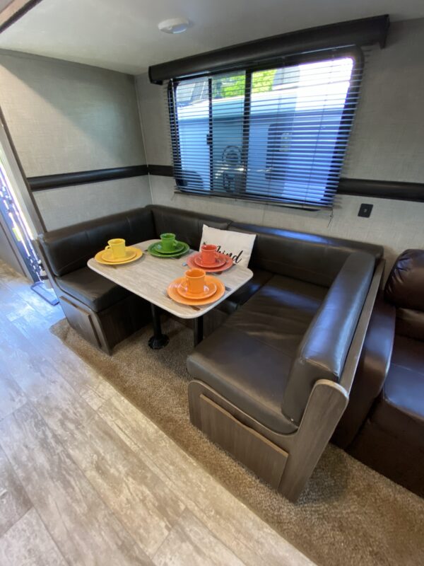 U Shaped dinette to eat or relax at